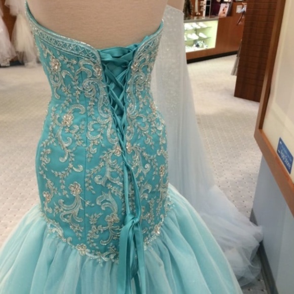 Alfred Angelo Bridal Disney Ariel Wedding Dress Style 249 Turquoise Size 10 NWT - Picture 3 of 16